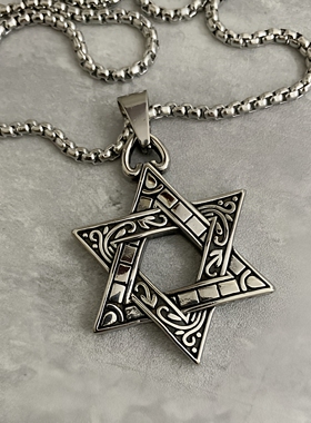 高版本项链男女潮十字架毛衣链