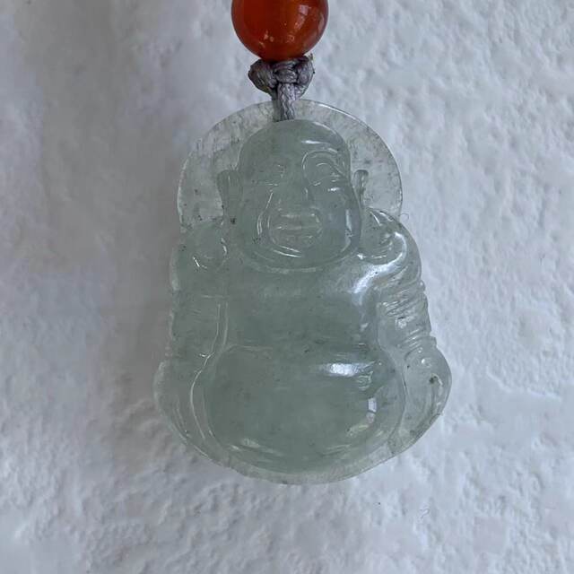 Burmese natural jadeite pendant A grade clear background Buddha Gong