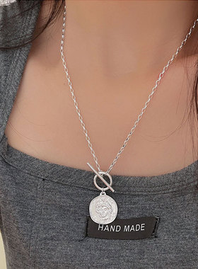 持恒S925纯银圆牌伊丽莎白OT扣项链女冷淡风高级感英文字母长款链