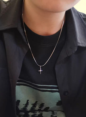 钛钢十字架男女气质项链锁骨链