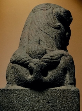 清代青石石雕狮子摆件石头大小号中式家居书房办公装饰品工艺礼品