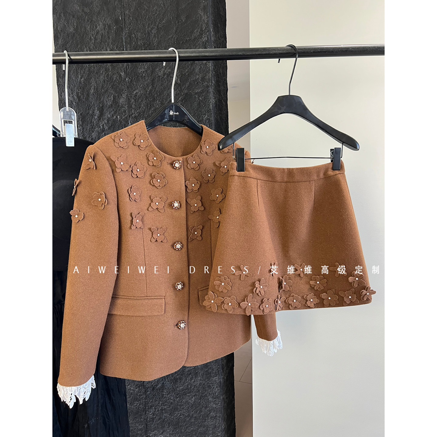 特价捡漏！【重工花朵羊毛套装】法式小香毛呢大衣外套+a字短裙女,淘宝优惠券,粉丝福利购,淘宝优惠卷