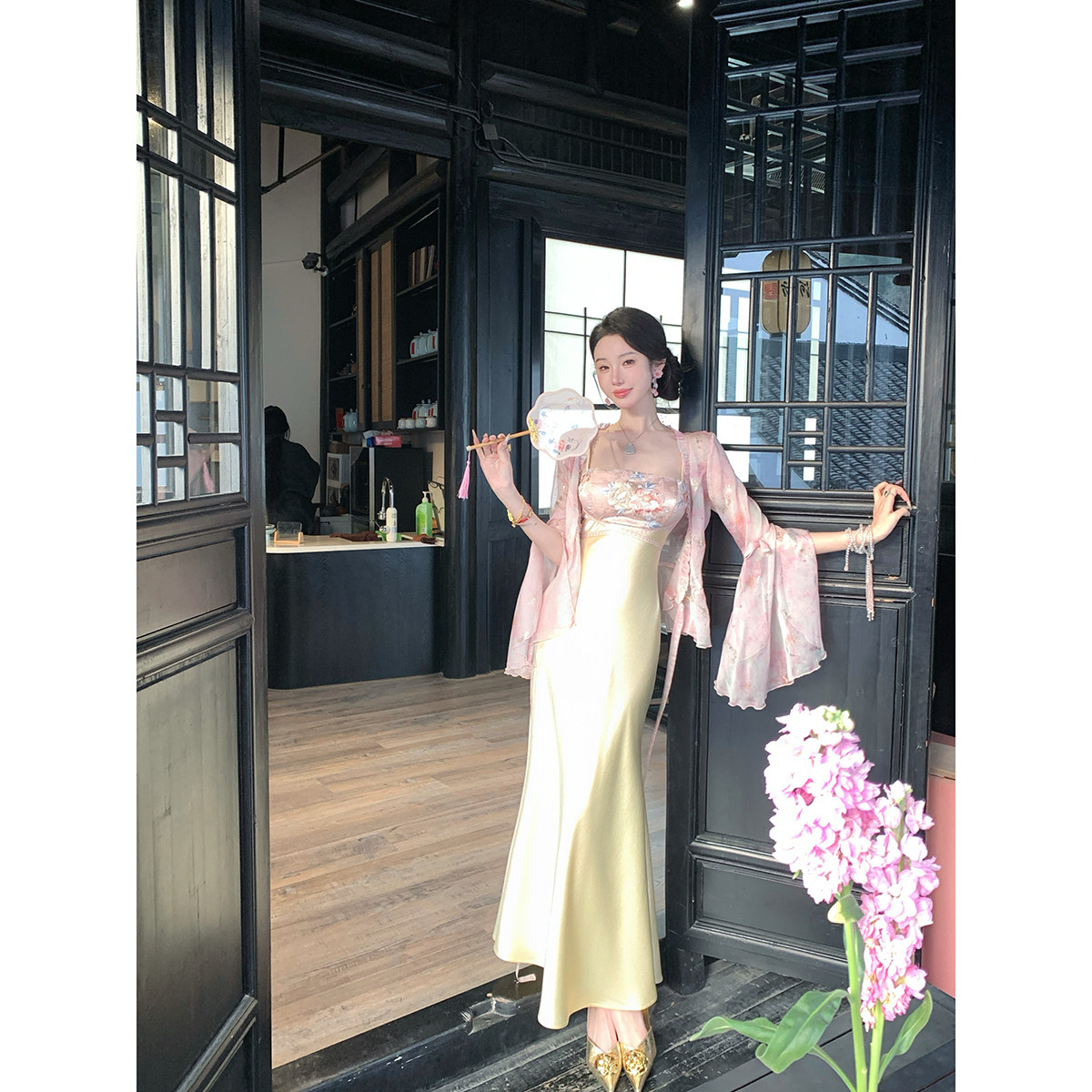 雅乔【出水芙蓉外披】夏季法式长袖修身喇叭水袖印花雪纺防晒开衫,淘宝优惠券,粉丝福利购,淘宝优惠卷