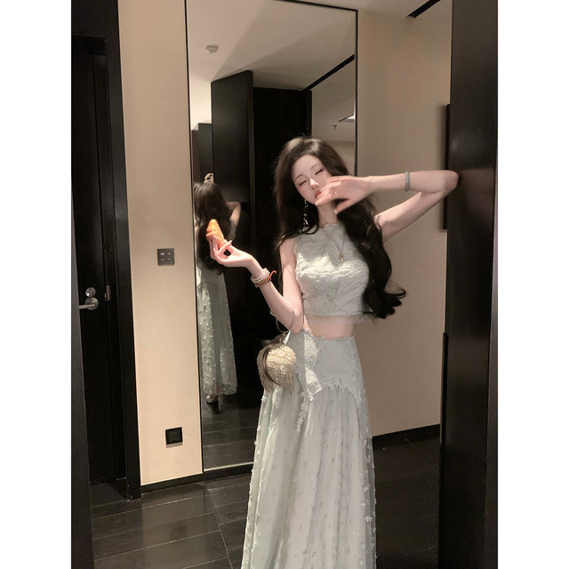 Sun Yaqiao Arctic Wuyu Temperament ສາວຮ້ອນສາມມິຕິລະດັບ lace temperament ເທິງເຄິ່ງຄວາມຍາວ skirt ຊຸດສອງສິ້ນ