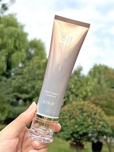 玖瑟护手霜精油香水级轻奢不油腻保湿补水滋润嫩肤滋养手霜正品 - 图3