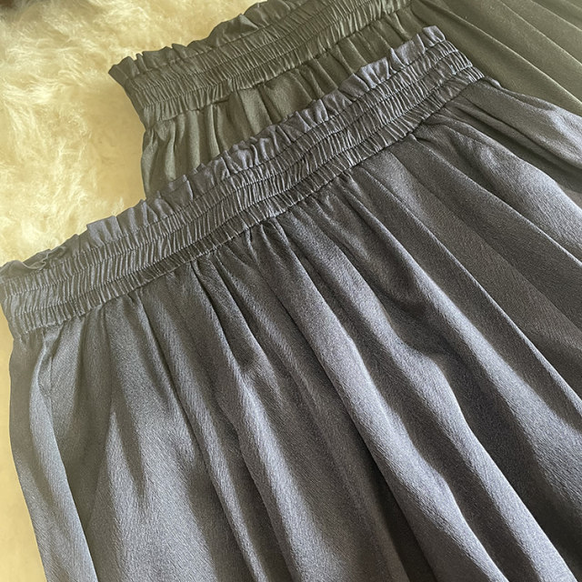 ຜ້າໄຫມ jacquard satin ແອວສູງບາດເຈັບແລະ pants harem cropped