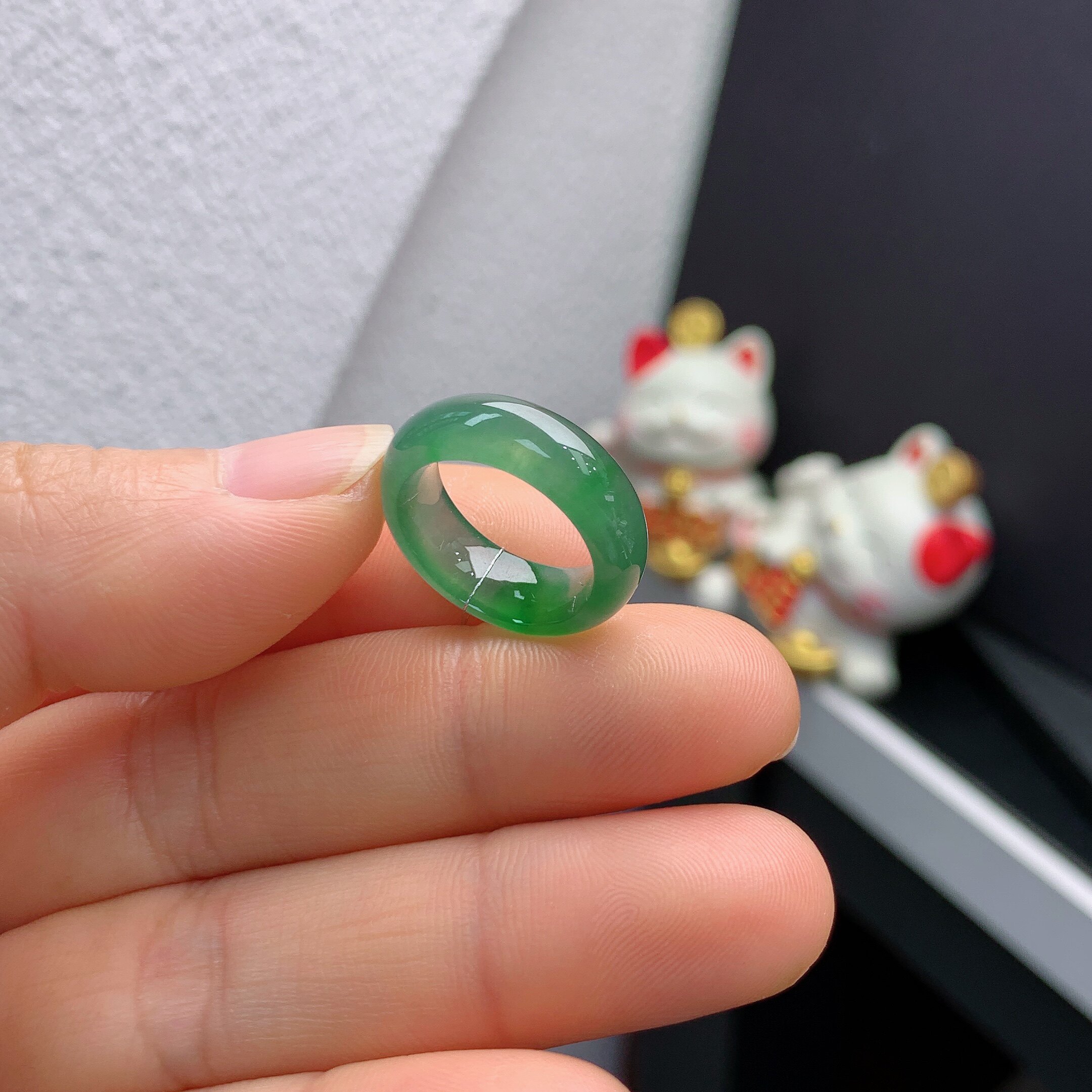 6 circle Myanmar natural jadeite A spicy green ring 161#