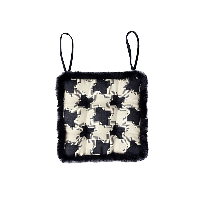 秋冬加厚坐垫冬季冬天毛绒屁垫办公室久坐增高餐椅凳子椅垫椅子垫