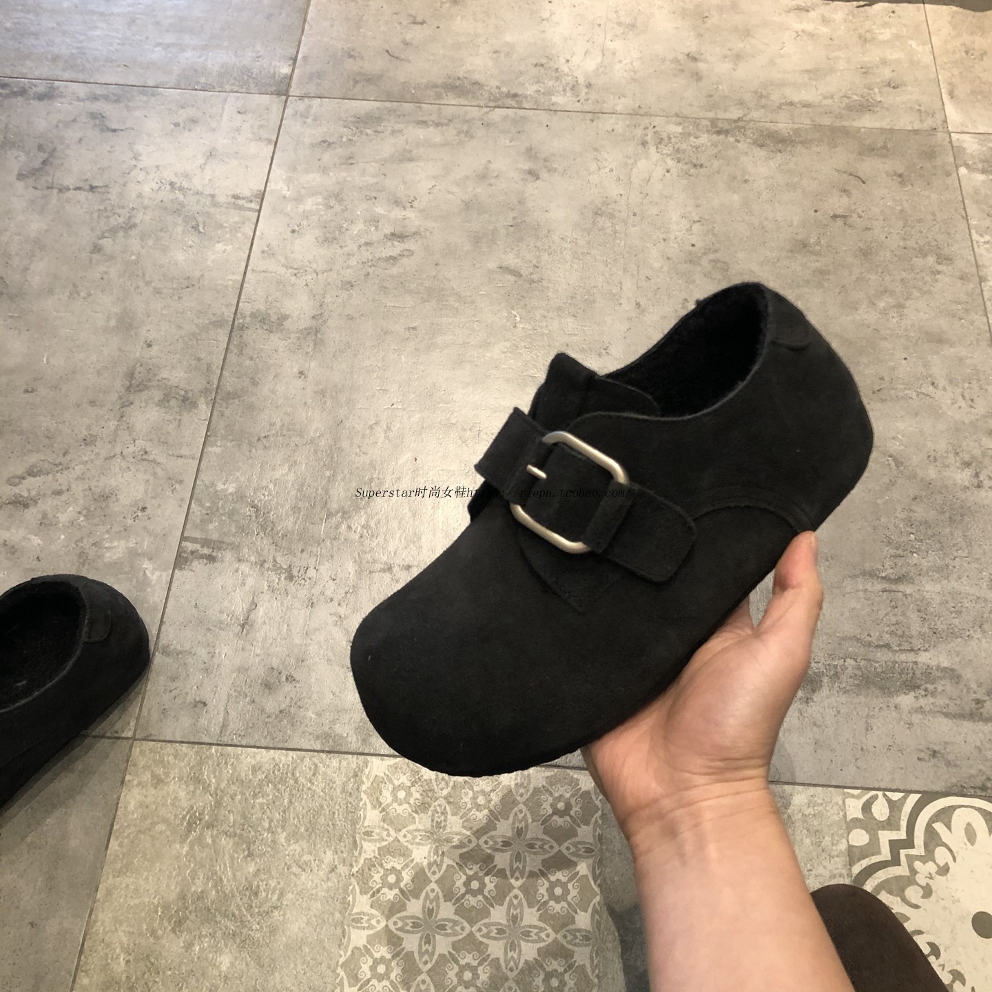 2025年冬季新款真皮勃肯鞋女平底圆头搭扣舒适百搭加绒保暖懒人鞋,淘宝优惠券,粉丝福利购,淘宝优惠卷