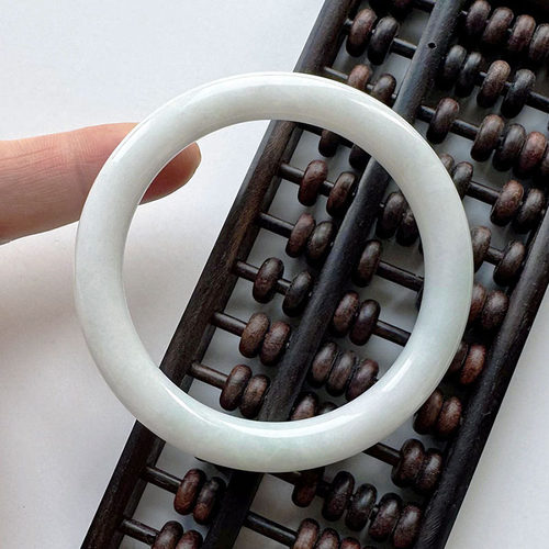 翡翠林 秀气年轻缅甸翡翠手镯白月光美人镯55天然A货细圆条玉镯子 - 图3