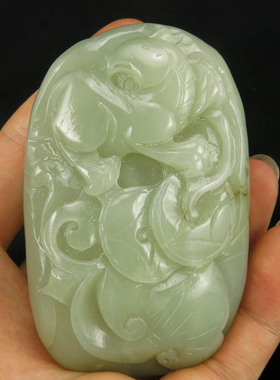 天然把件新疆和田玉籽料送证书