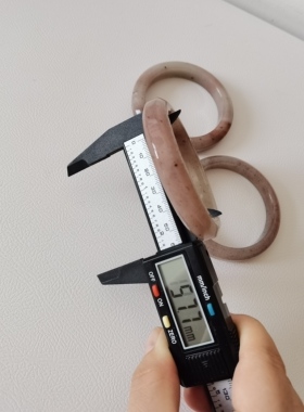 玉手镯佘太翠草莓酱女饰品民族风