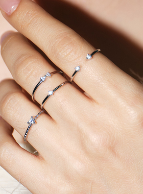 s925银精致迷你莫桑石钻戒指