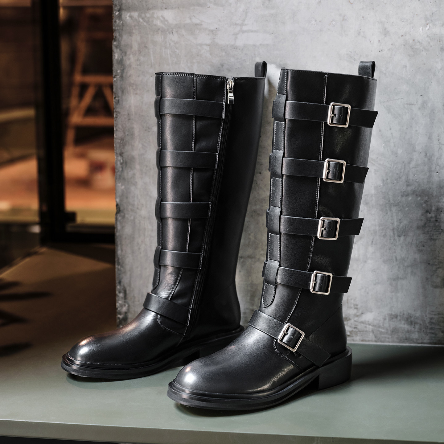 2025冬季新款牛皮靴子女骑士靴真皮韩版皮带扣一脚蹬韩版中筒靴女,淘宝优惠券,粉丝福利购,淘宝优惠卷