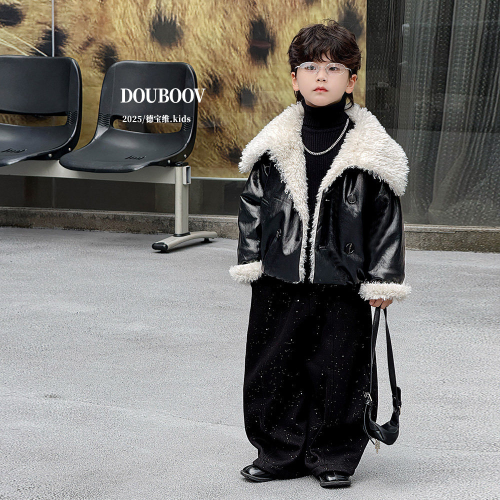 男童羊羔绒外套2025秋冬新款儿童翻领皮衣男孩加绒复古帅气夹克潮,淘宝优惠券,粉丝福利购,淘宝优惠卷