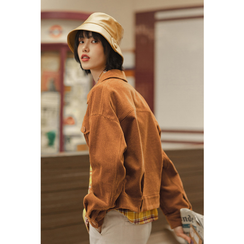 茵曼旗舰店灯芯绒2020秋季短外套 茵曼筱茵短外套