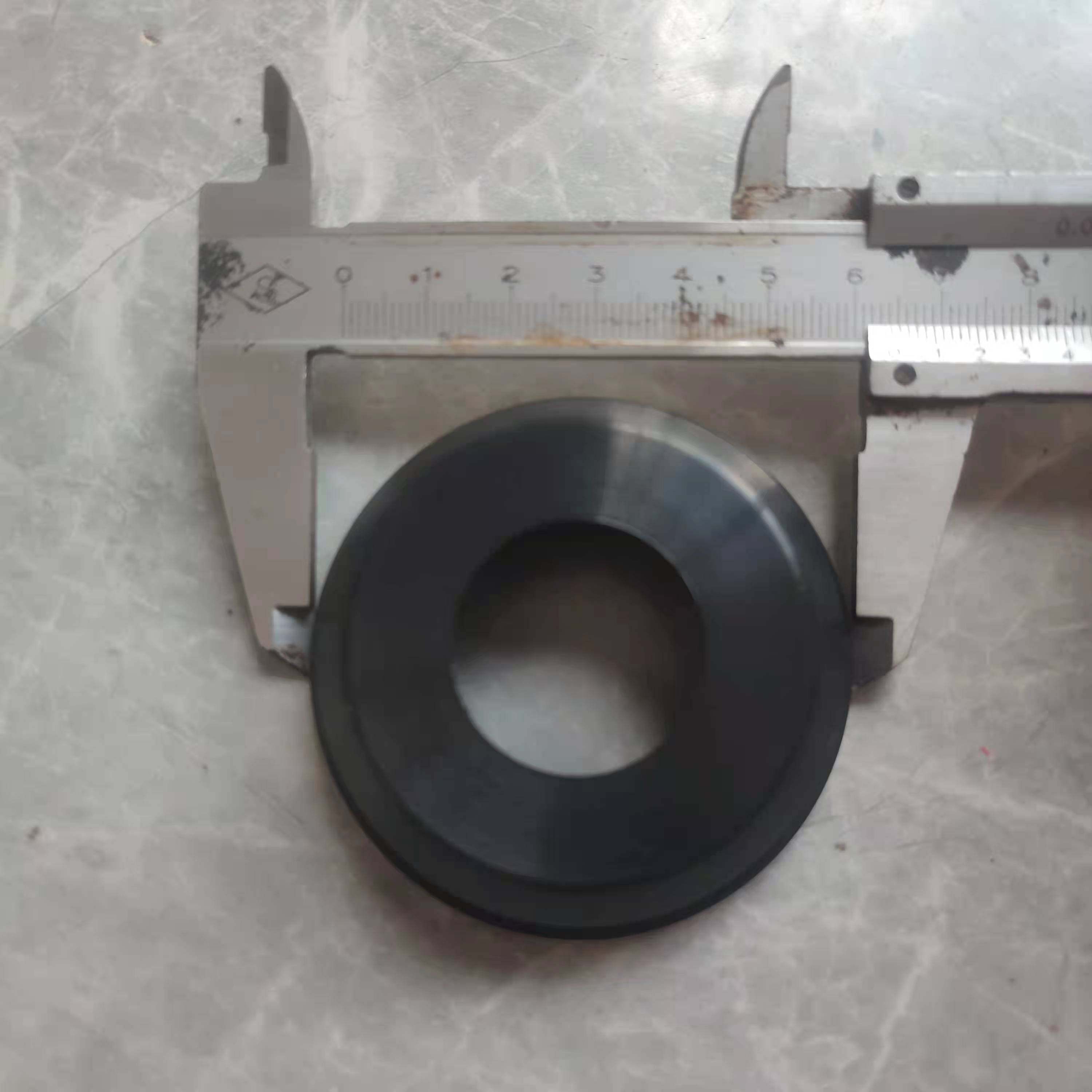 气动穿纱倍捻机轴承壳 黑轴承壳 白轴承壳 通用 内径52中心过孔27,淘宝优惠券,粉丝福利购,淘宝优惠卷