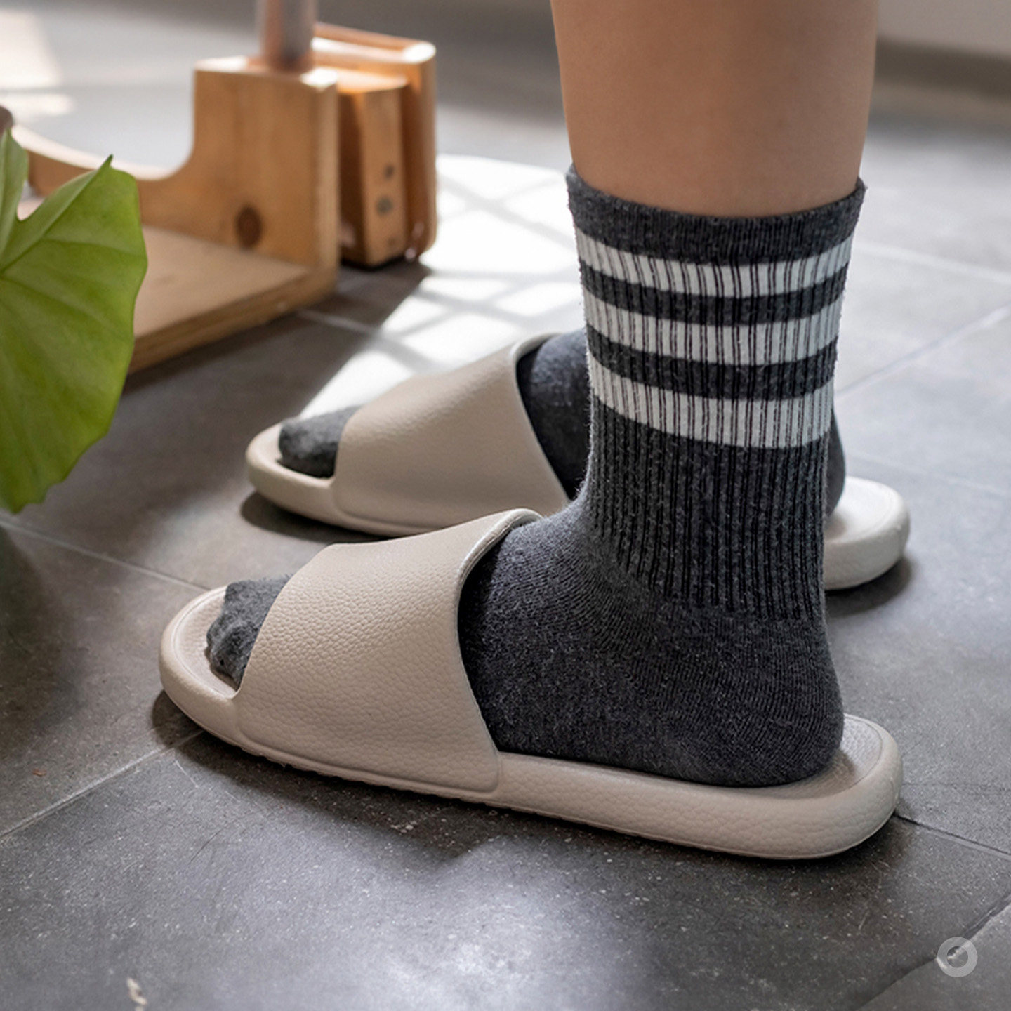 霜山居家凉拖女2023新款EVA室内防滑浴室洗澡静音情侣拖鞋夏季男,淘宝优惠券,粉丝福利购,淘宝优惠卷