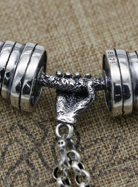 健身达人纯银拳头嘻哈风挂饰吊坠