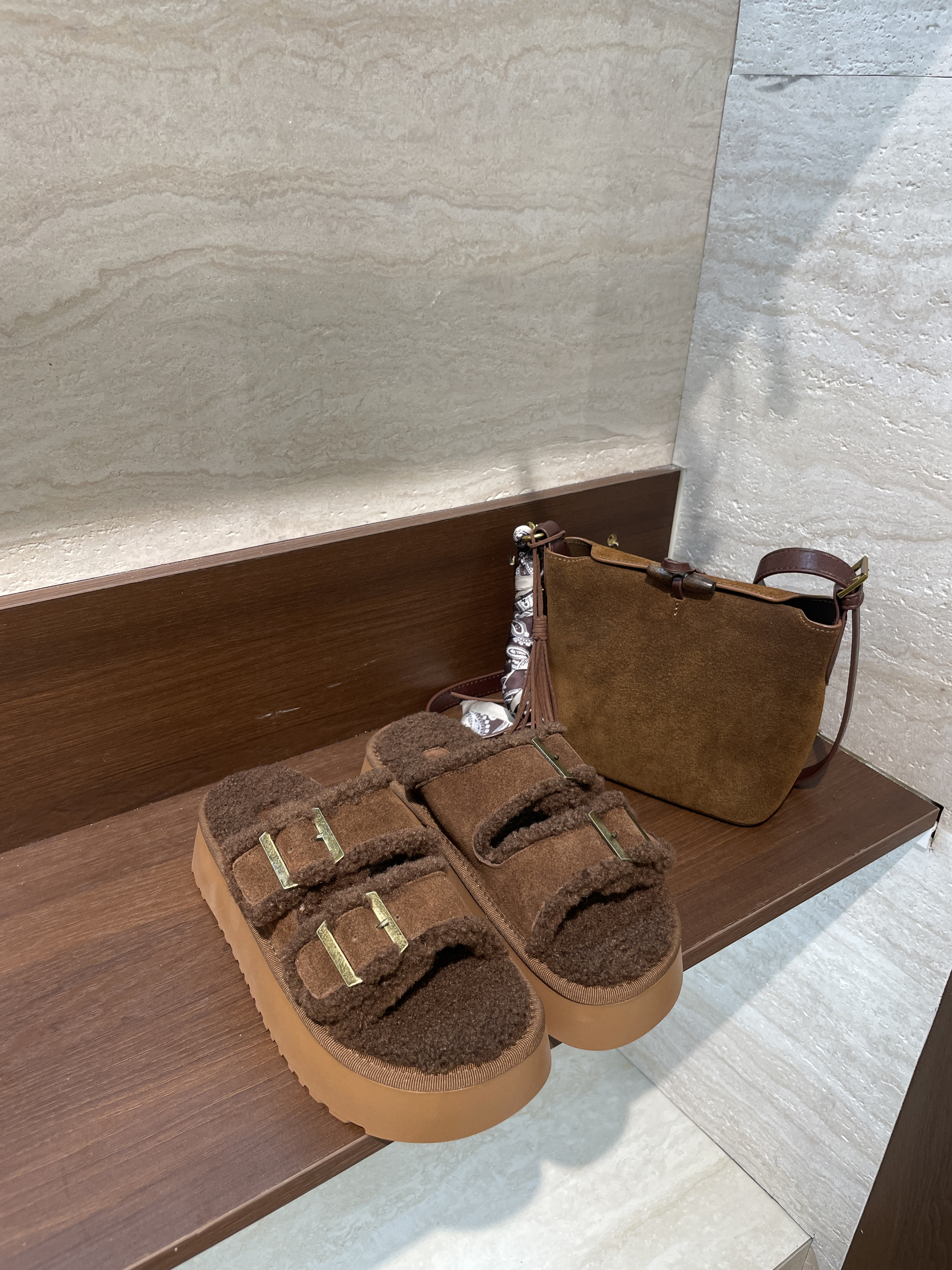 新款厚底一字拖增高外穿毛毛拖鞋女复古百搭松糕博肯鞋9033小E边 - 图1