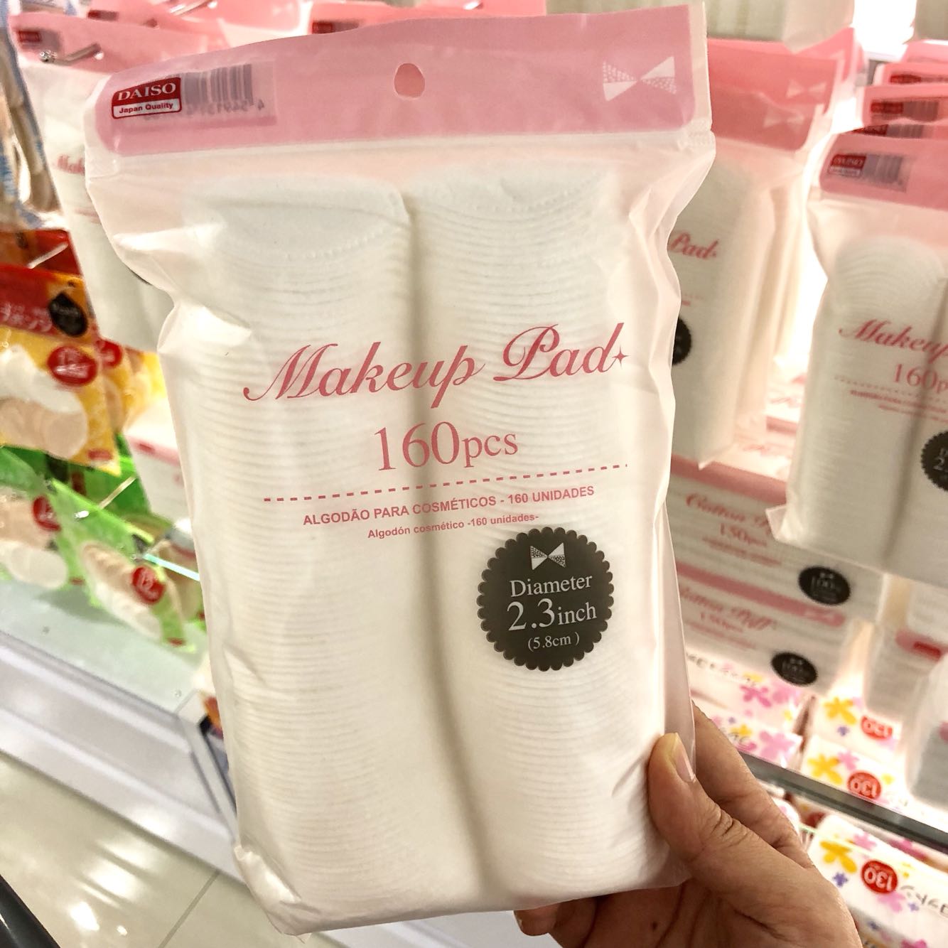 日本新款大创daiso柔和纯棉圆形不掉絮柔软化妆棉160片装卸妆棉 - 图0