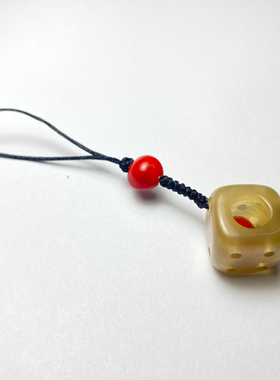 钥匙扣情侣牦牛角玲珑骰子安红豆