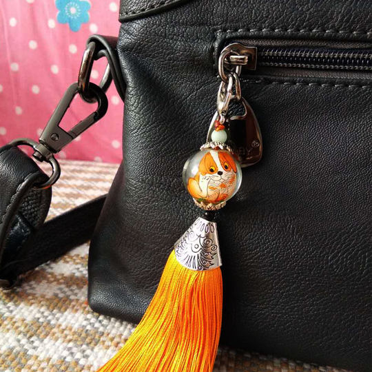 Opening celebration small gifts with painted beads inside, zodiac signs, bags, accessories, tassels, tassels, pendants, girls’ gifts