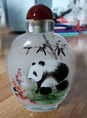 飞扬鼻烟壶内画瓶纯手工熊猫中国特色礼品出国送老外特色纪念品