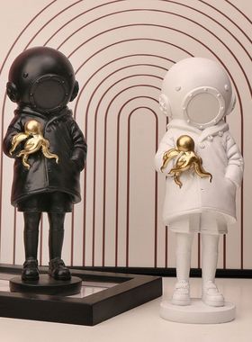 装饰品新品班克西潜水女孩树脂