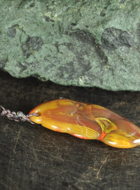 鸡油黄缠丝战国红缟玛瑙四季豆