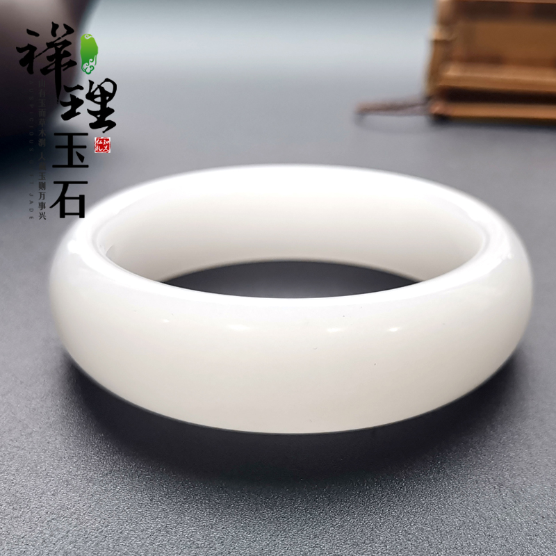 天然佘太翠玉手镯白玉羊脂级玉石阴山雪玉女正品玉镯子带证书 天然佘太翠玉手镯白玉羊脂级玉石阴山雪玉女正品玉镯子带证书