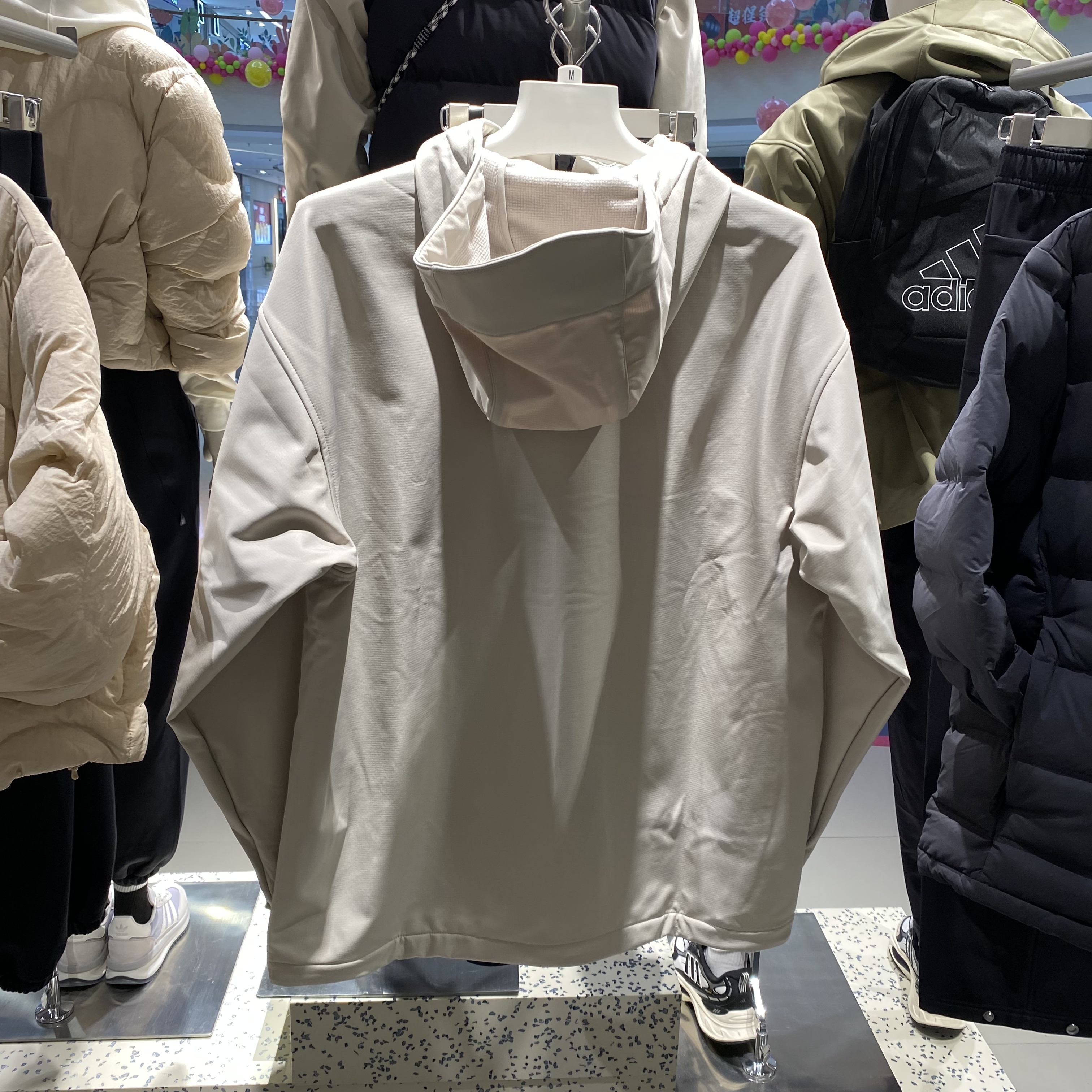 ADIDAS阿迪达斯2024冬季男子运动休闲连帽夹克外套保暖透气JM9156 - 图0