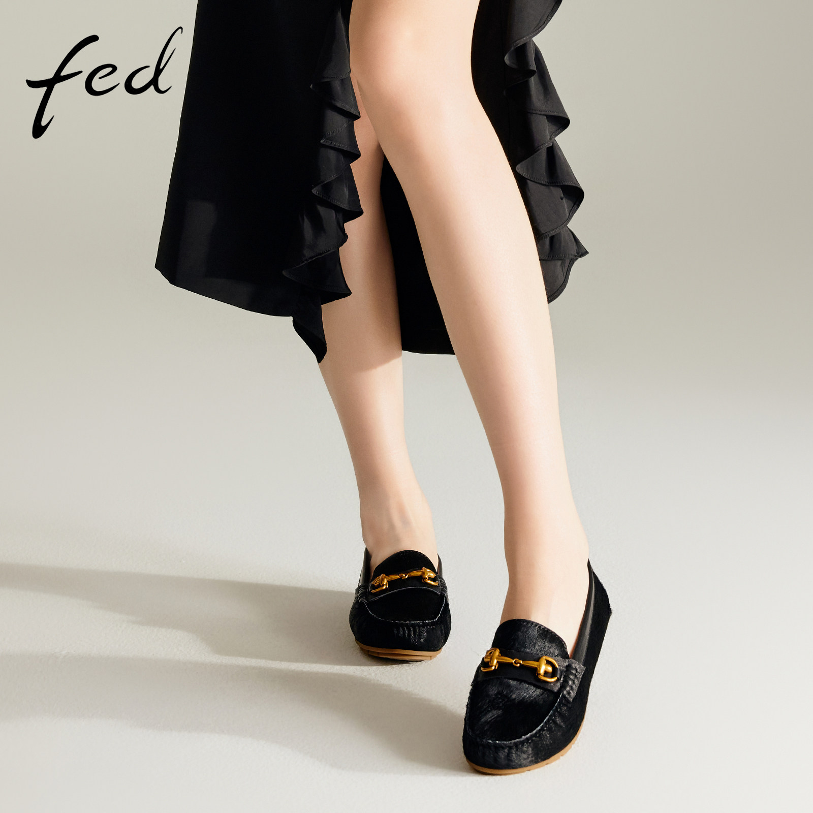 fed时髦行动真皮女鞋春季圆头浅口平底妈妈鞋单鞋一脚蹬豆豆鞋女,淘宝优惠券,粉丝福利购,淘宝优惠卷