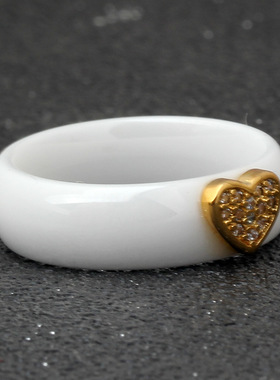 时尚钛钢戒指 简约6MM陶瓷微镶锆石心形爱心黑白情侣钛钢戒指指环