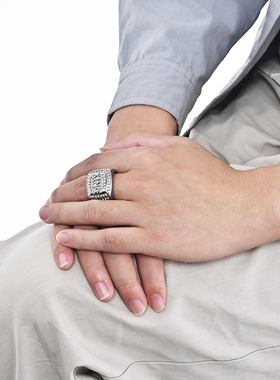 时尚钛钢戒指 欧美嘻哈HIPHOP钛钢镶钻字母King戒指钛钢戒指指环