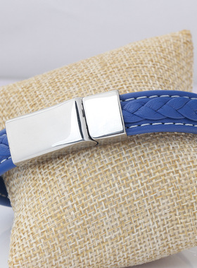 时尚风钛钢通用磁铁扣手镯