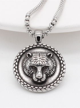 时尚项链吊坠钛钢生肖虎圆牌项链