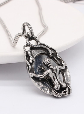 时尚钛钢项链  欧美复古照妖镜美女骷髅镜子嘻哈钛钢吊坠钛钢项链