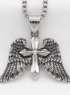 时尚钛钢项链欧美个性复古点钻十字架翅膀吊坠男女通用款钛钢项链