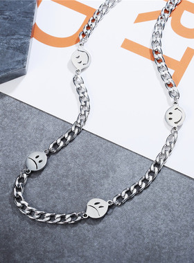 时尚钛钢项链 欧美ins网红简约笑脸圆牌短款锁骨链钛钢项链