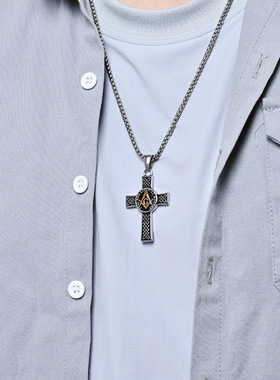 时尚钛钢项链 欧美G字十字架项链凯尔特结Cross pendant钛钢项链