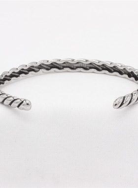 时尚钛钢手镯 欧美时尚扭花条纹状开口手镯 男女钛钢手镯