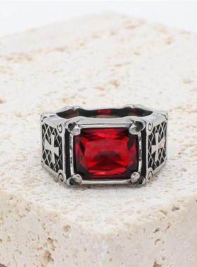 时尚钛钢男款戒指 个性复古长方形宝石十字架钛钢戒指潮男指环