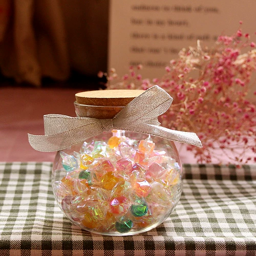 Баллон -конфеты танк с закусками сухой фрукты