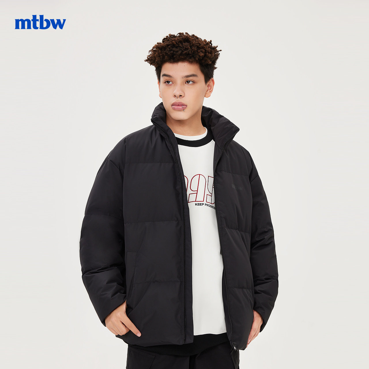  美特斯邦威网店羽绒服