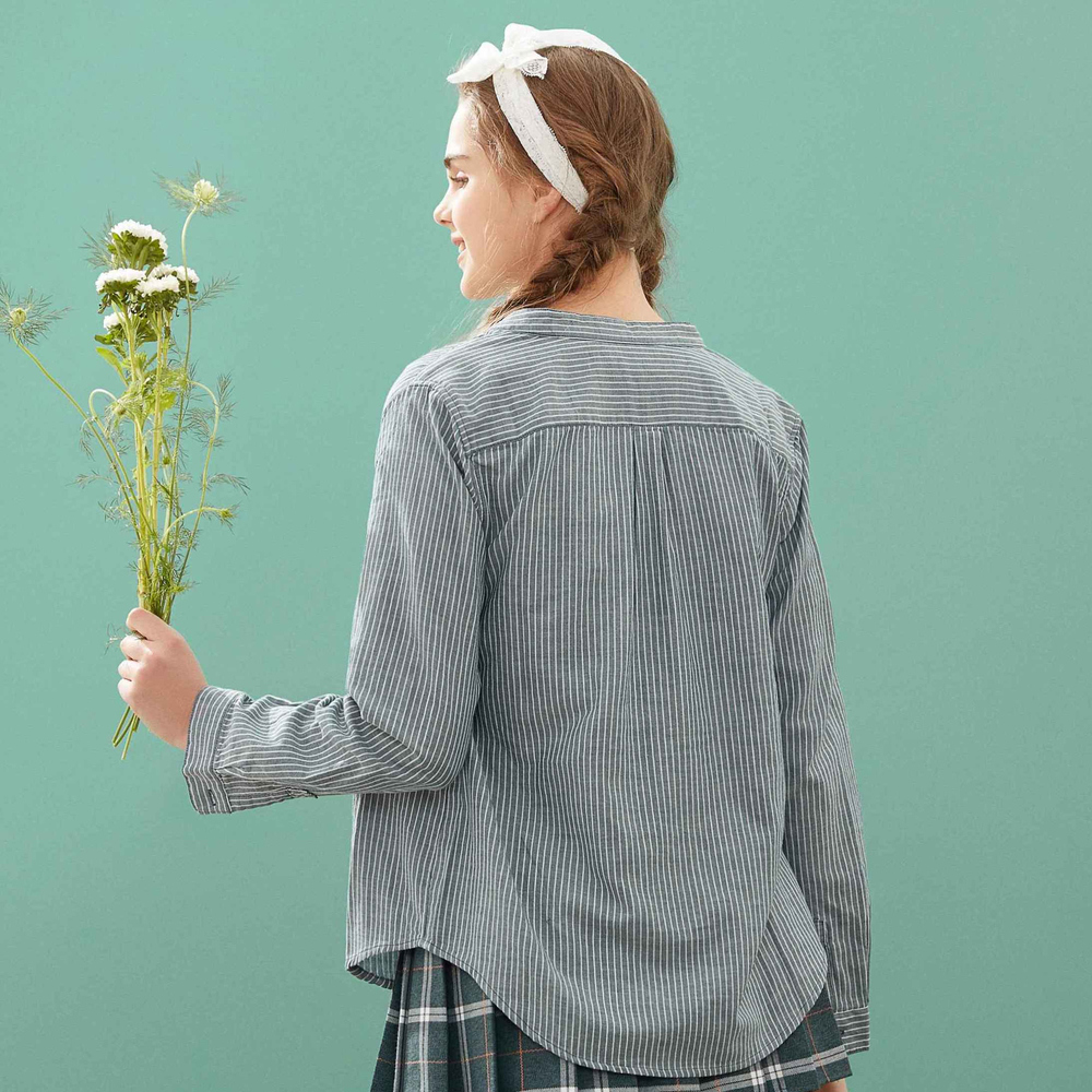  美特斯邦威广仁衬衫