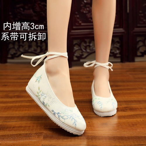 2018春夏新款老北京布鞋女古风鞋子汉服配鞋中国风古装绣花鞋单鞋 - 图0
