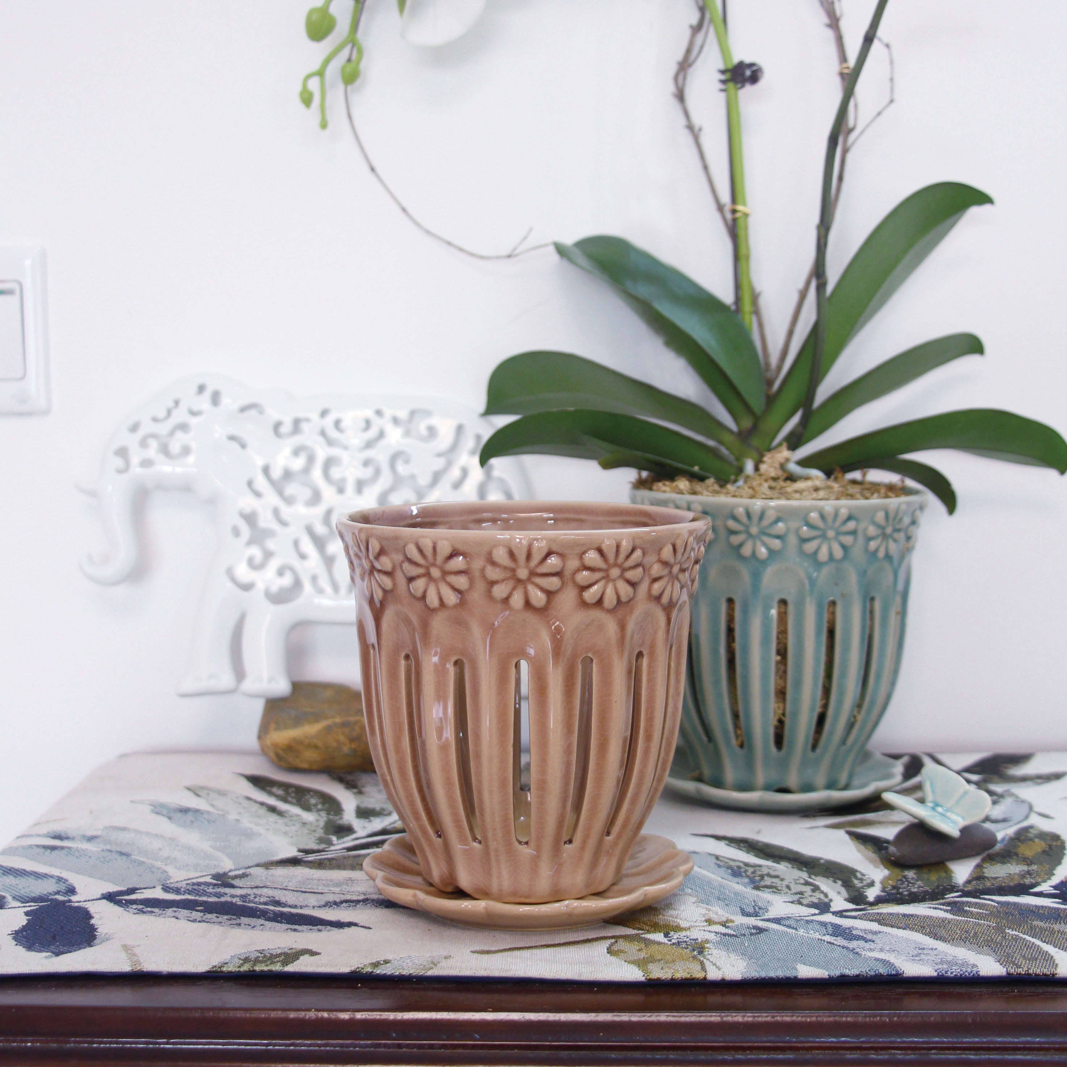 浮雕陶瓷盆蝴蝶兰高级复古花盆镂空透气盆蝴蝶兰复花专用盆送托盘,淘宝优惠券,粉丝福利购,淘宝优惠卷