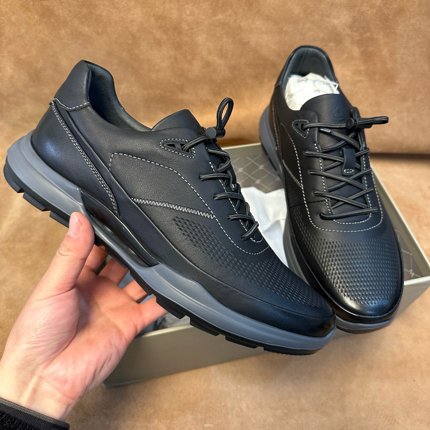 断码38 42撤柜高端品牌男士休闲运动皮鞋进口头层软牛皮轻软底F46,淘宝优惠券,粉丝福利购,淘宝优惠卷