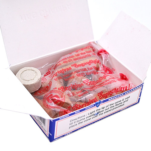 NAG CHAMPA SATYA真理赛巴巴印度香黄花香室内熏香净化仪式塔香 - 图1